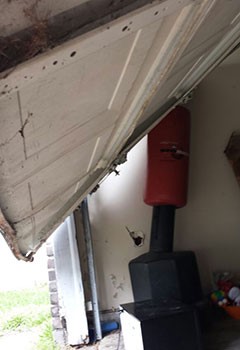 Garage Door Off Track & Dented Door Repair Services – Carpentersville, IL